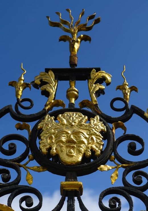 Tredegar House Gate - Visit Wales