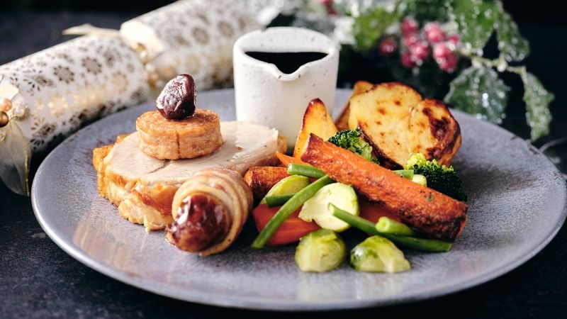 Festive Dining