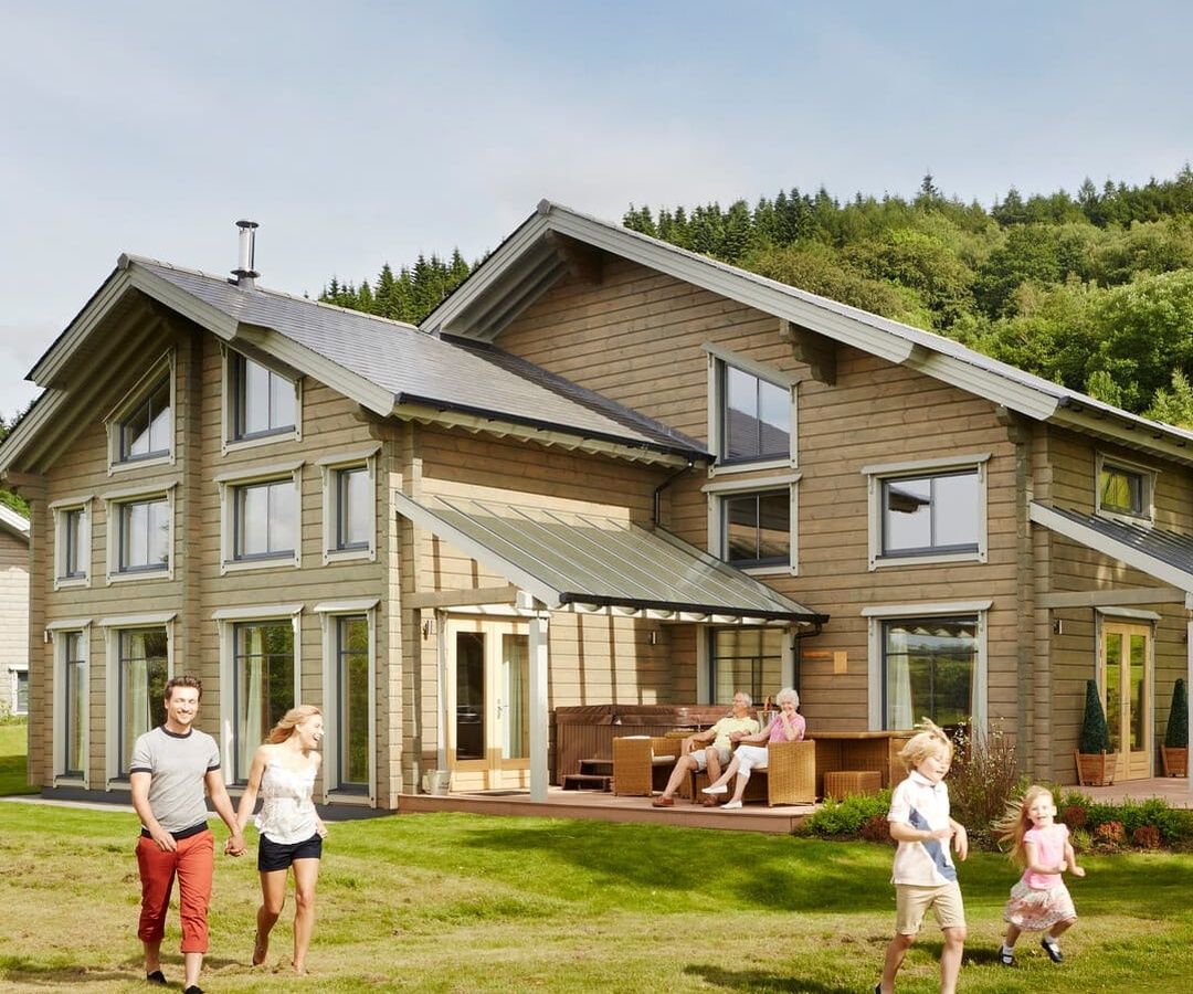 Family Hunter Lodge Breaks