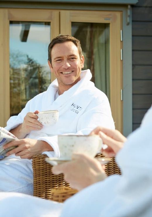 Hunter Lodges with Tea