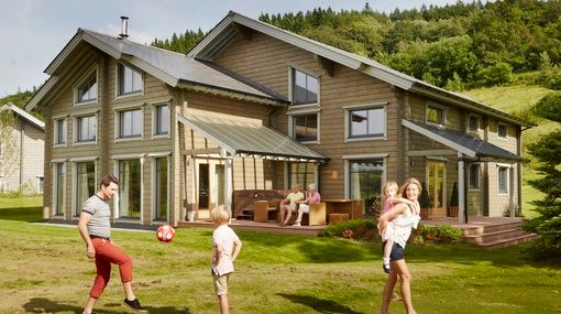 Hunter Lodges Summer